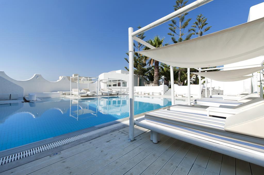 Daedalus Hotel Fira  Ngoại thất bức ảnh