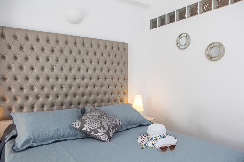 Daedalus Hotel Fira  Ngoại thất bức ảnh